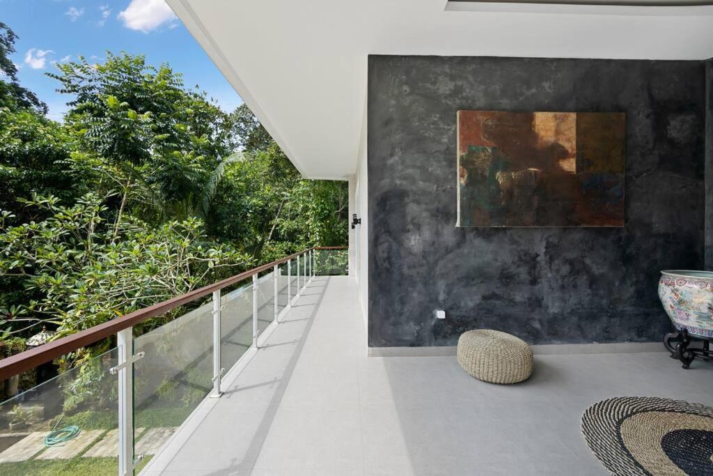 New 4 Bedroom Villa Surrounded By Jungle And Ricefields อูบุด ภายนอก รูปภาพ