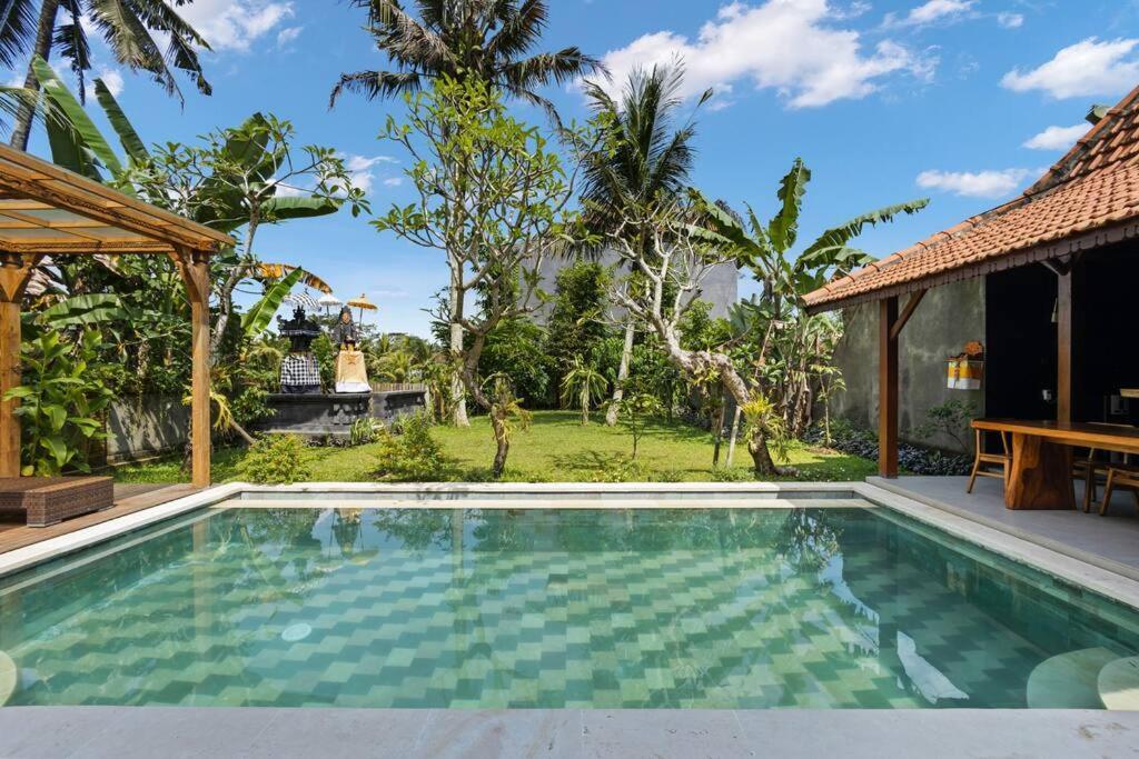 New 4 Bedroom Villa Surrounded By Jungle And Ricefields อูบุด ภายนอก รูปภาพ