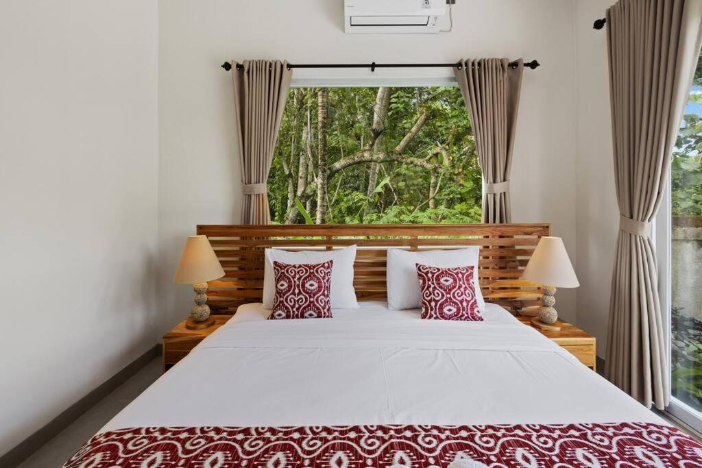 New 4 Bedroom Villa Surrounded By Jungle And Ricefields อูบุด ภายนอก รูปภาพ