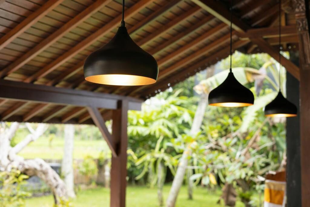 New 4 Bedroom Villa Surrounded By Jungle And Ricefields อูบุด ภายนอก รูปภาพ