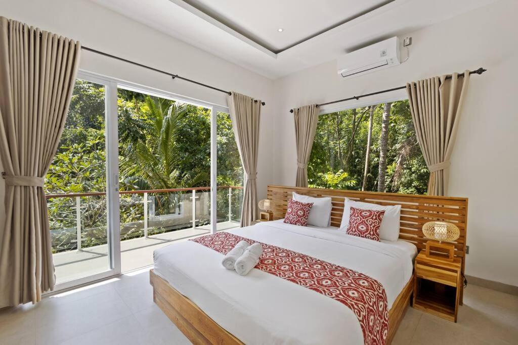 New 4 Bedroom Villa Surrounded By Jungle And Ricefields อูบุด ภายนอก รูปภาพ