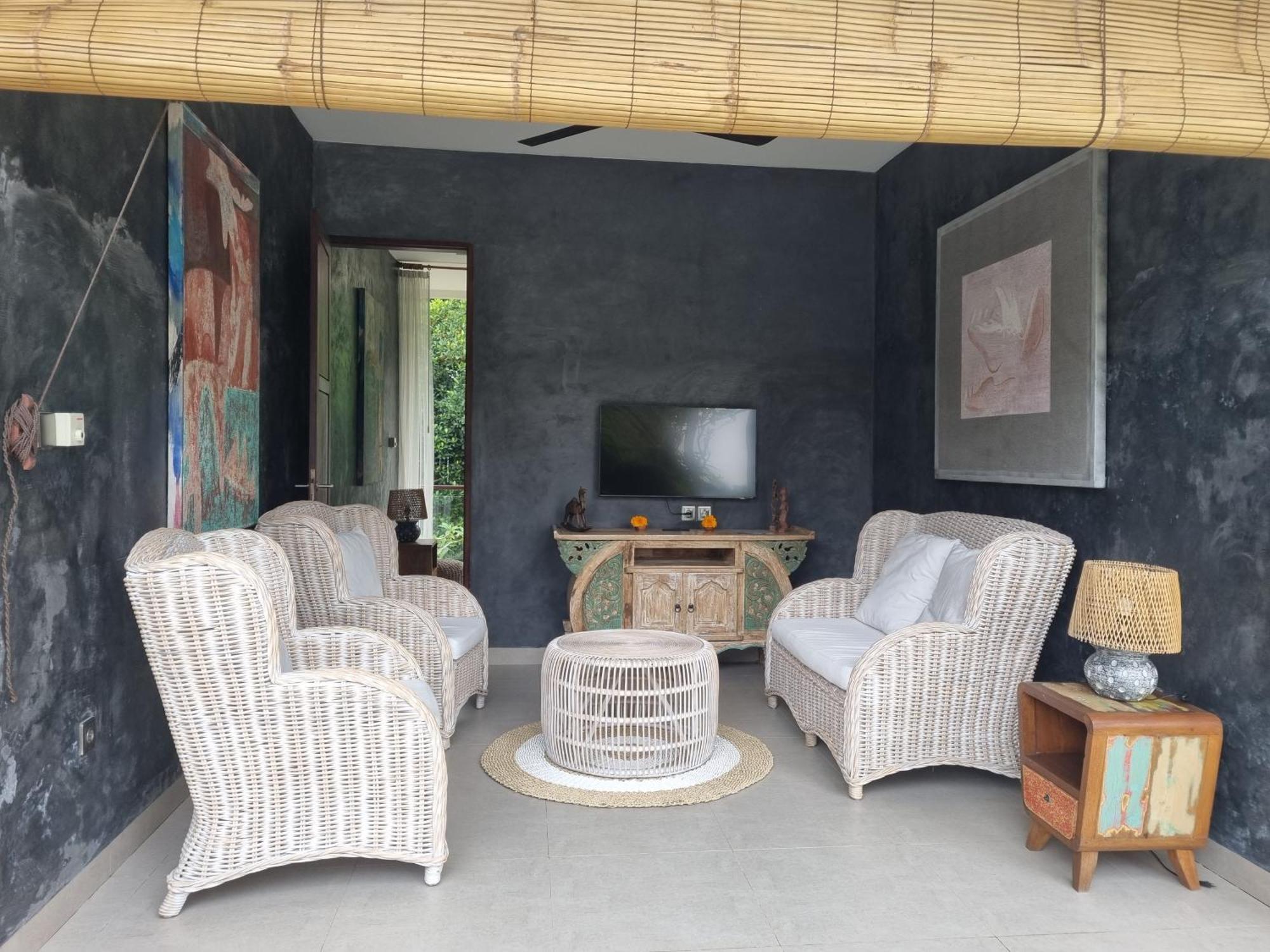 New 4 Bedroom Villa Surrounded By Jungle And Ricefields อูบุด ภายนอก รูปภาพ